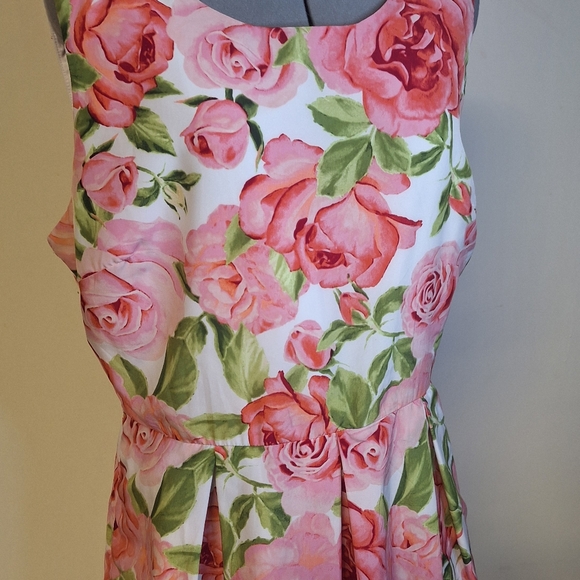 Place Dresses & Skirts - Pink and Green Floral Midi Dress With Satin Lining & Toule In Skirt Size L